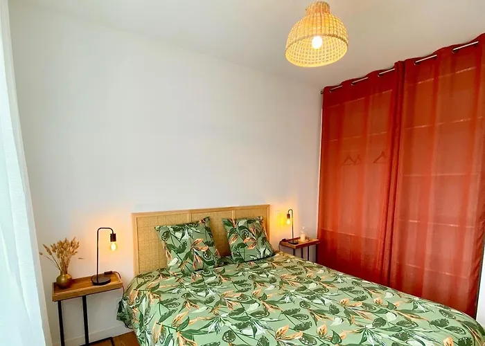 Charmante Maison, Lumineuse. Vakantiehuis Castelnau-dʼEstrétefonds